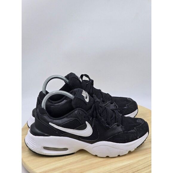 Nike Women's Air Max Fusion  US Shoe Size 8 Running Training   Black - CJ1671-00 - Picture 1 of 10